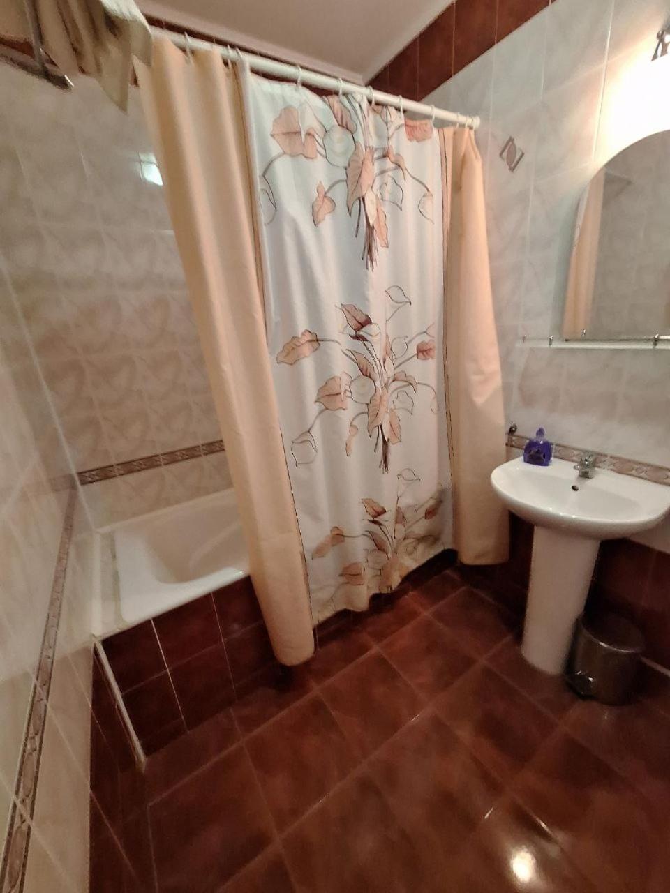 Барселона Hotel Mizikevycha ภายนอก รูปภาพ